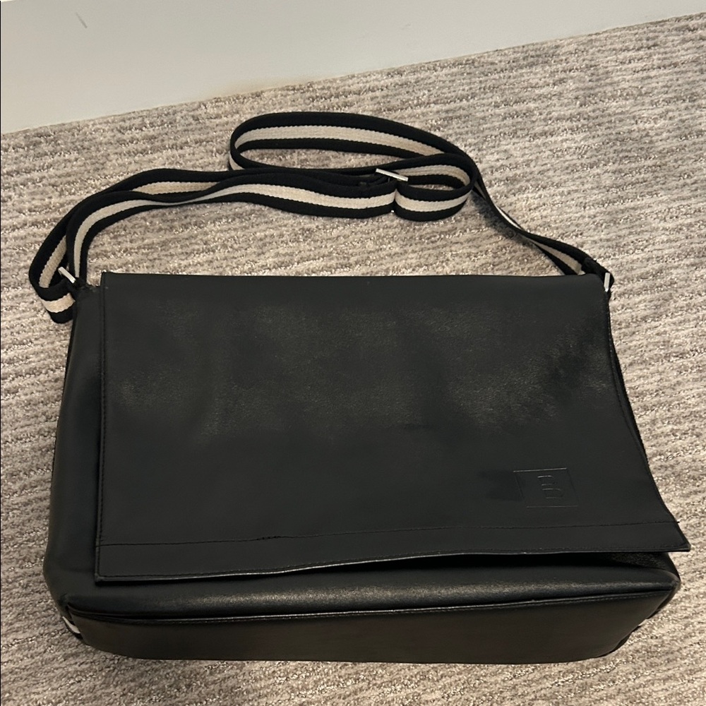 Black Leather Messenger Bag